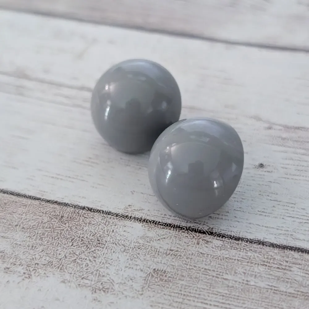 Bundle of 3 Vintage Clip On Earrings - Retro - White, Green, Grey